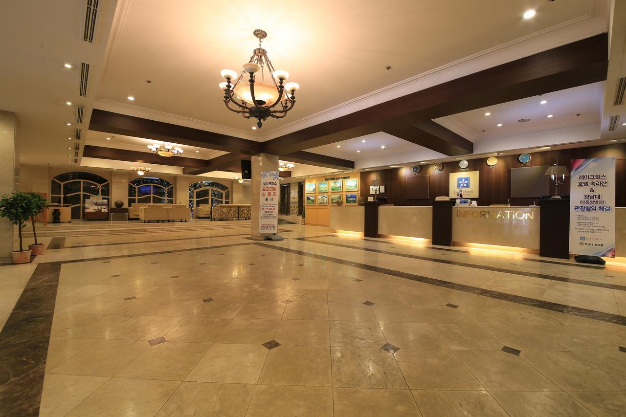 Boeun Lake Hills Hotel Songnisan מראה חיצוני תמונה